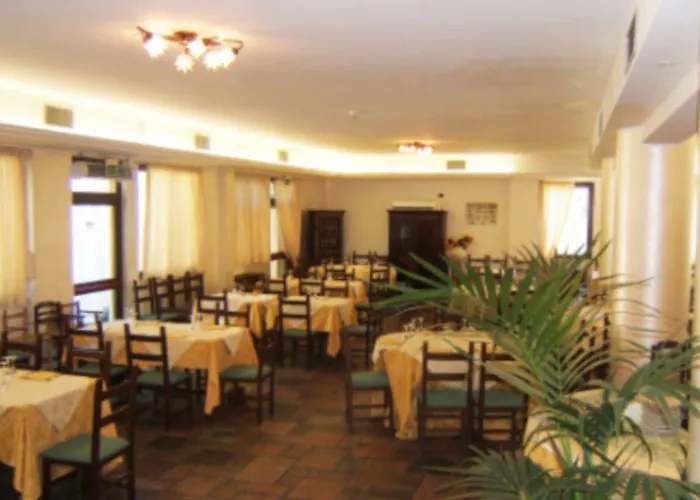 Hotel Lo Scoiattolo *