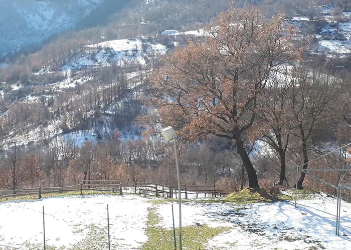 Hotel Lo Scoiattolo Castellafiume